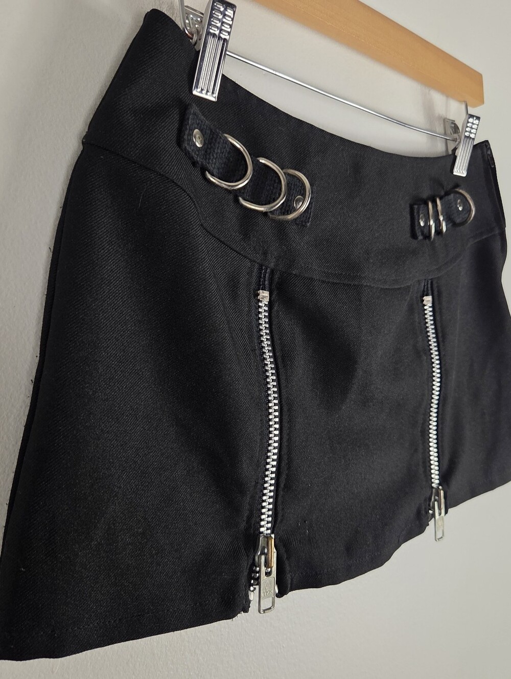 Lip Service Vintage 90s Y2K Goth Zipper O RIng Low Rise Micro Mini Skirt - Picture 2 of 8